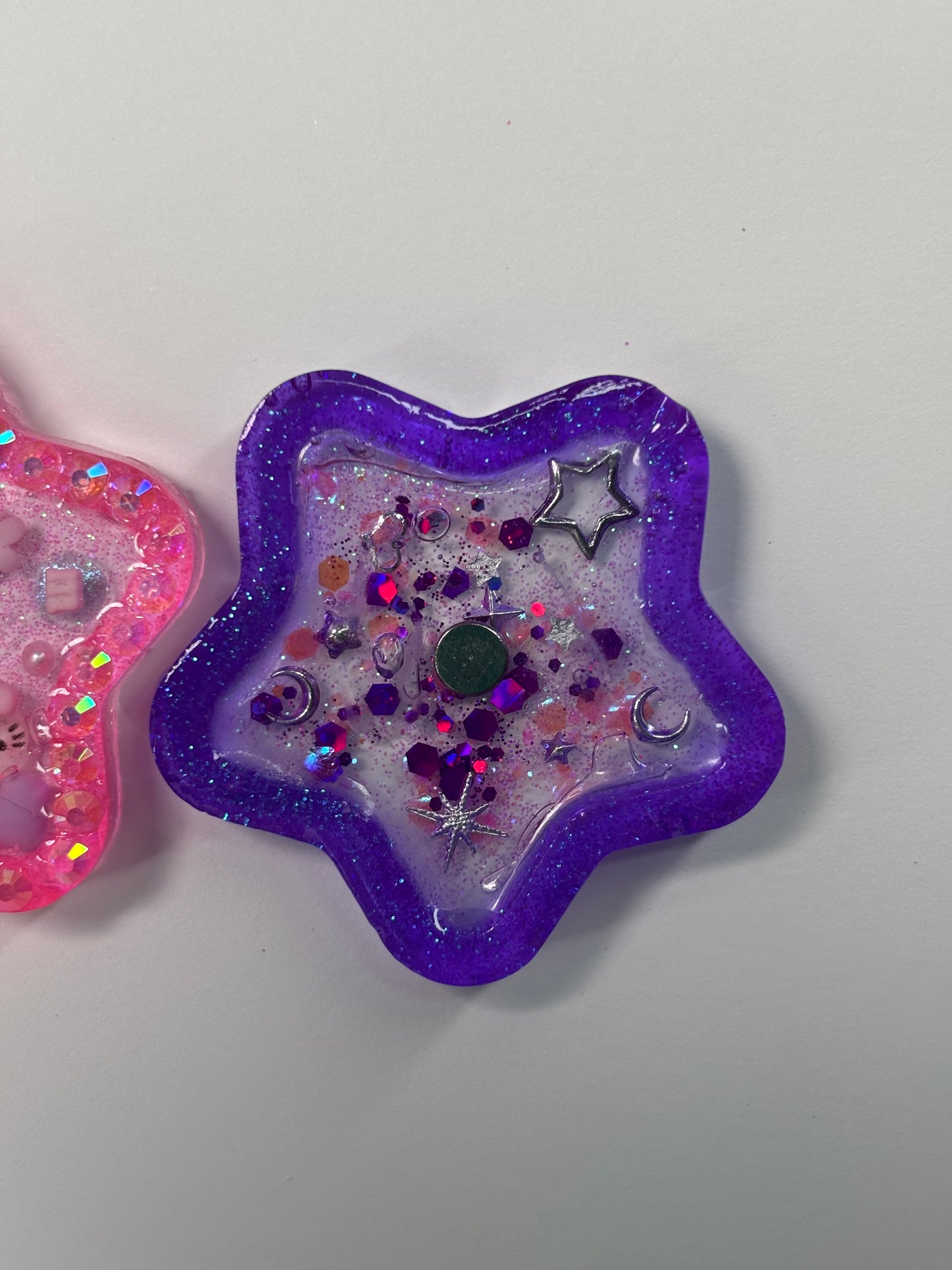 Star Magnetic Nail Stand