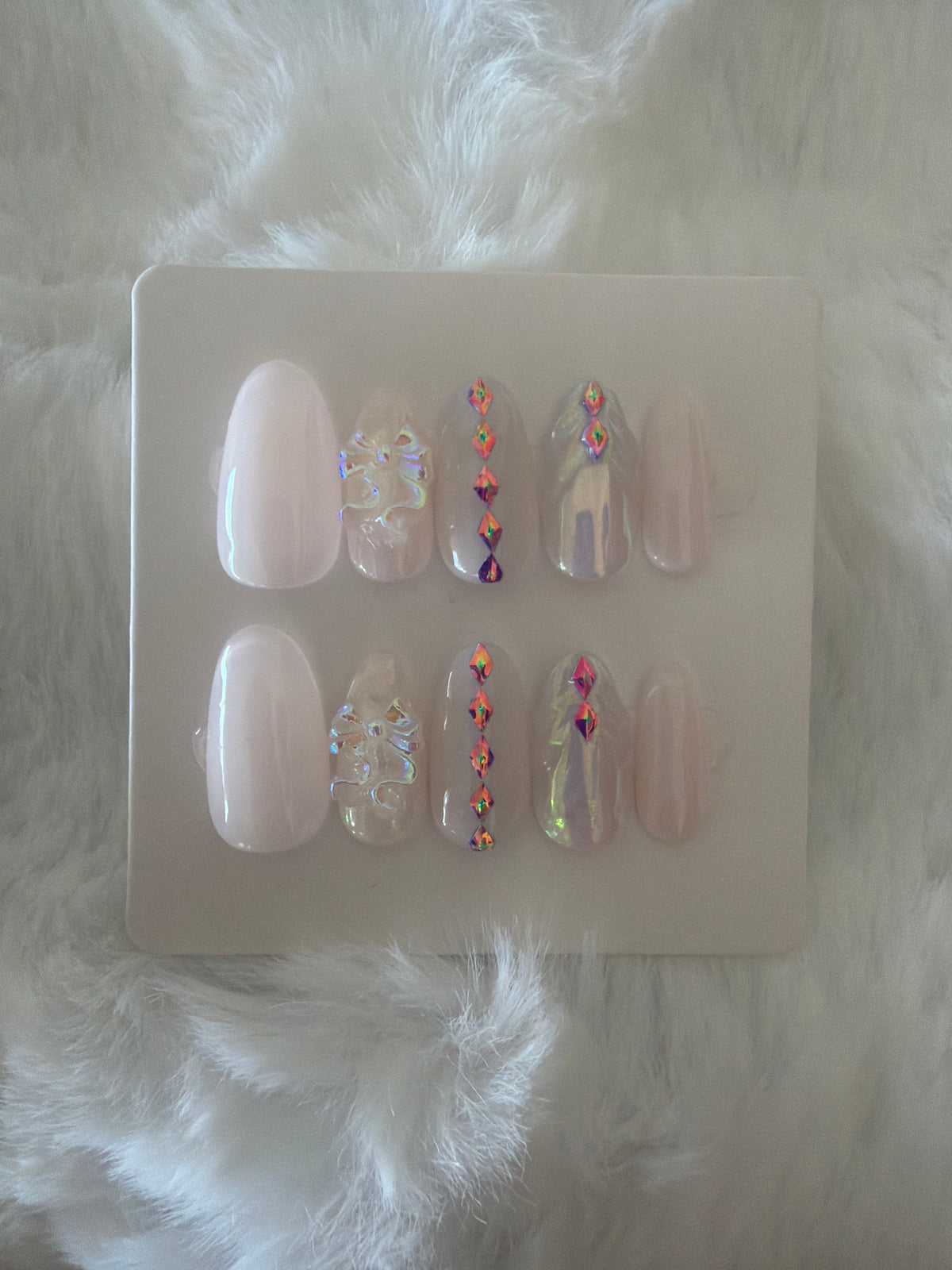 Bow & Diamonds